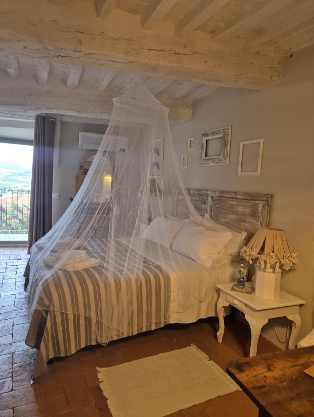 Casa Le Mura Chianciano Terme Bagian luar foto